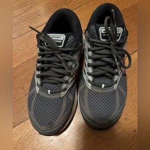 Men Brooks 4E XW